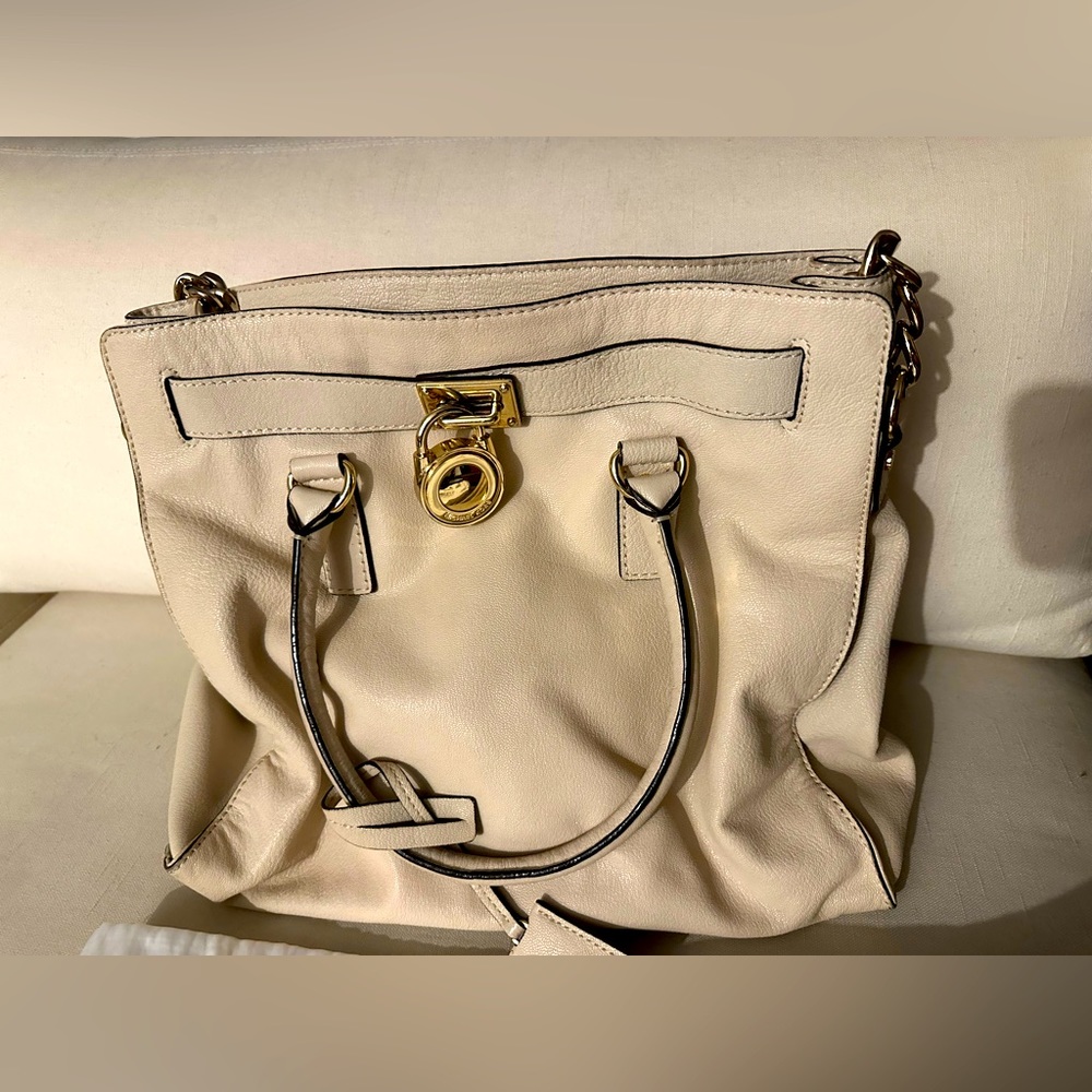 Michael Kors Hamilton Saffiano Leather Satchel Chain Handbag (Off White)